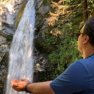 Meet your Posher, Ronel